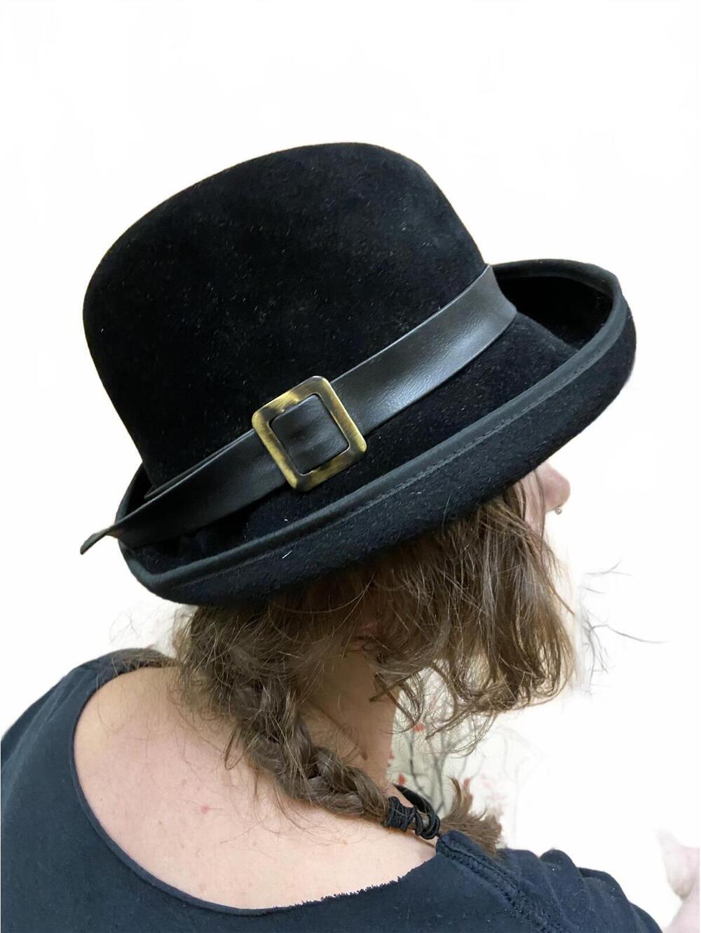 1940s 50s Black Felt Pillbox Hat Leather Band Brass Buckle Vintage